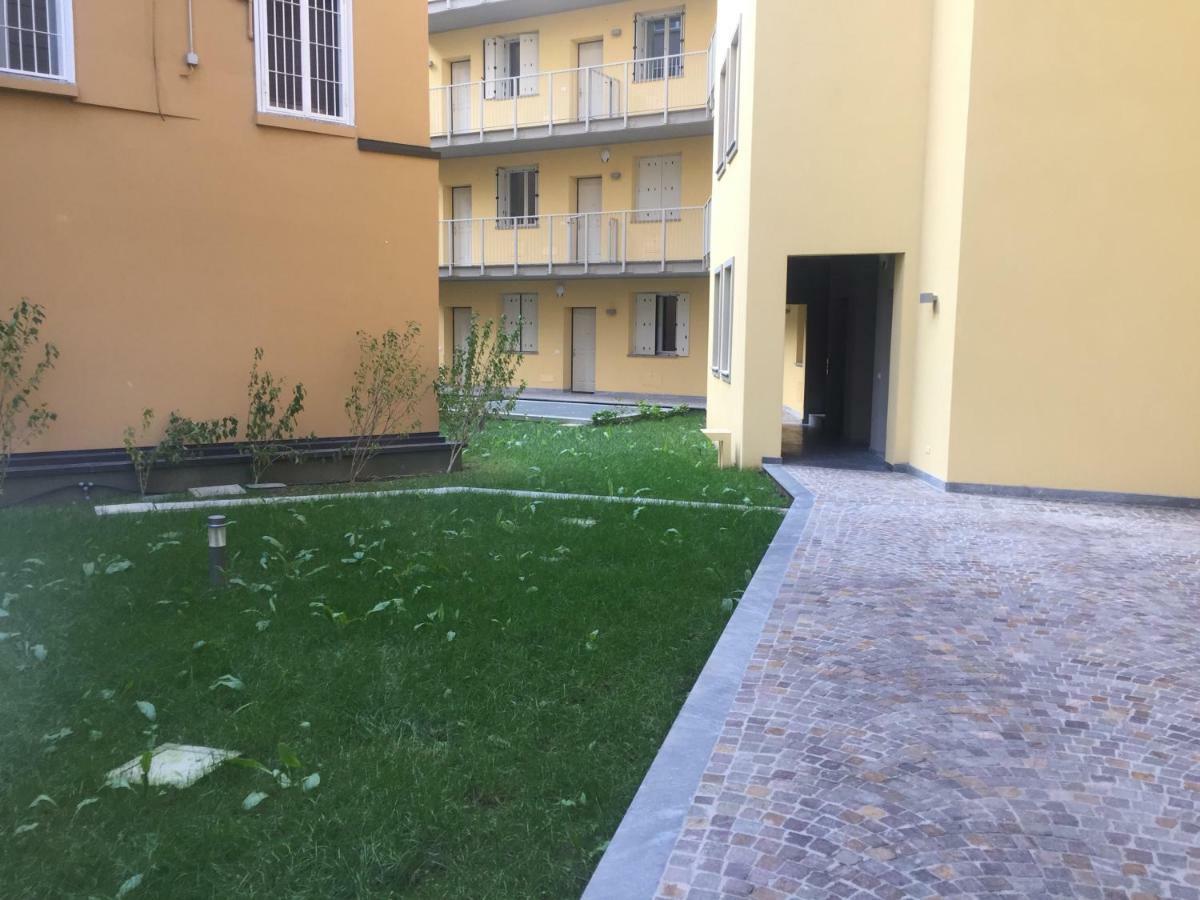 Laura'S Home - I Navigli Che Vorrei Milánó Kültér fotó