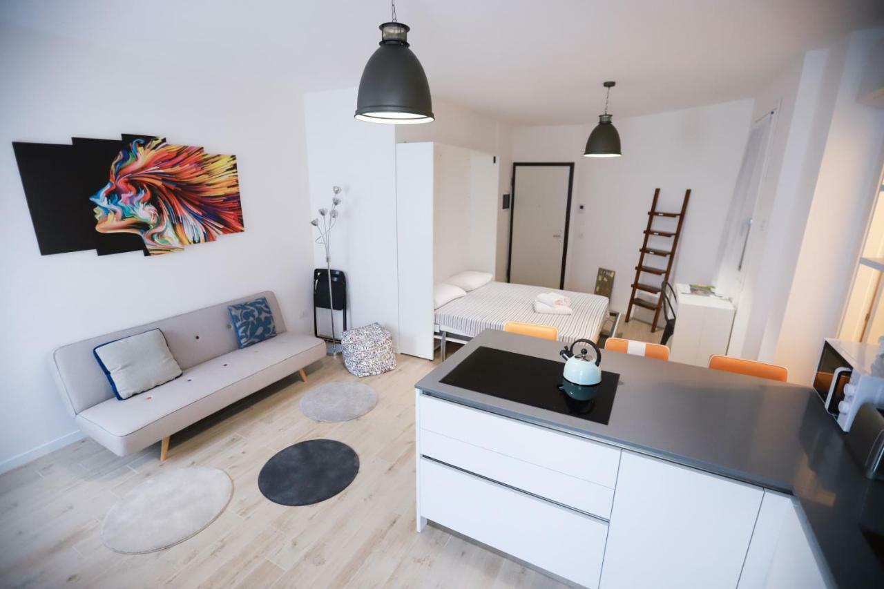 Laura'S Home - I Navigli Che Vorrei Milánó Kültér fotó