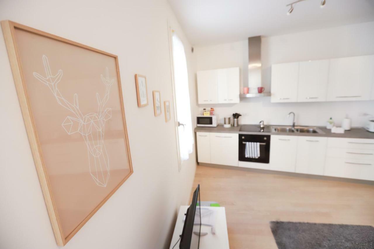 Laura'S Home - I Navigli Che Vorrei Milánó Kültér fotó