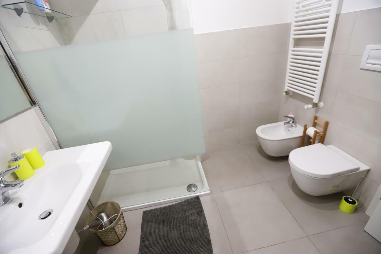 Laura'S Home - I Navigli Che Vorrei Milánó Kültér fotó